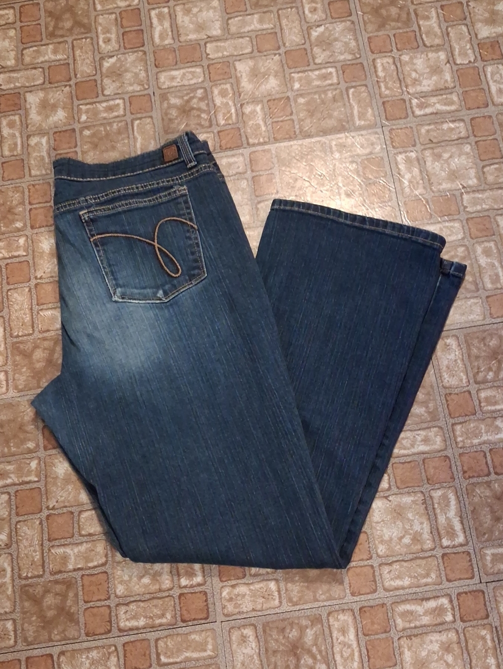 Women's Dark Blue Bootcut Jeans - Classic Flare Fit
